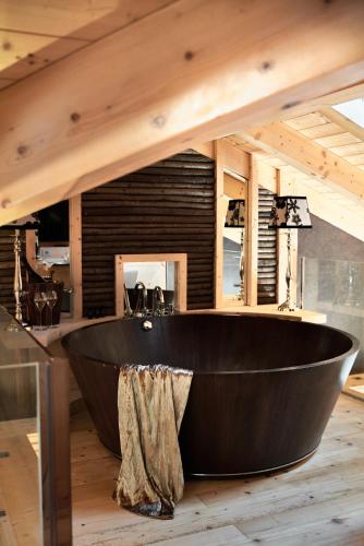 Suite with Mountain View