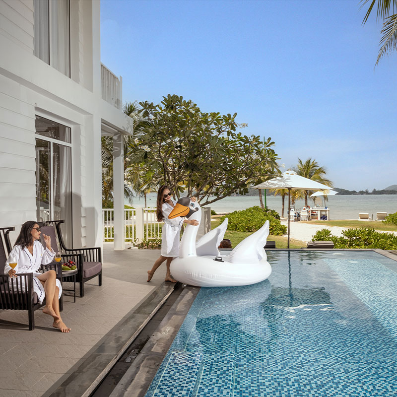 3 BR Beachfront Villa With Private Pool