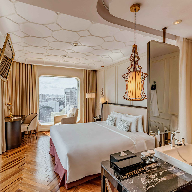 Deluxe Corner Room