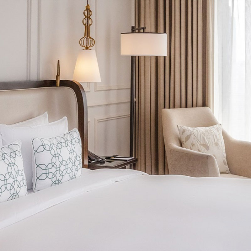 SKY EXECUTIVE DELUXE - 1 King Bed
