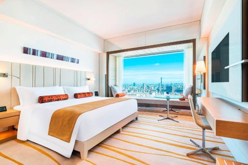 Superior King Room 