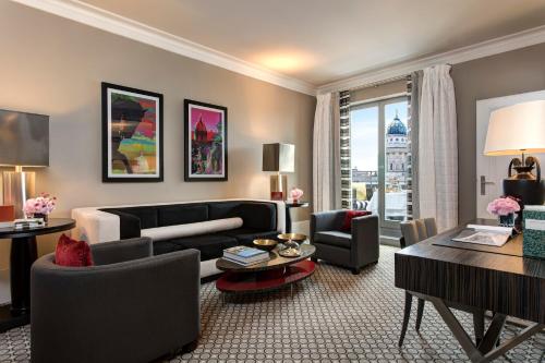 Premier One Bedroom Suite