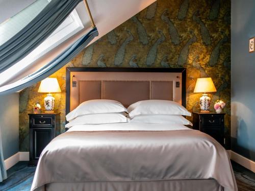Duplex Room
