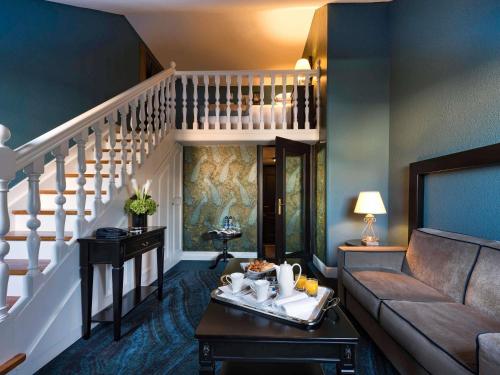 Duplex Room