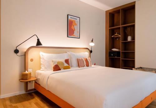 Superior Deluxe Double or Twin Room 