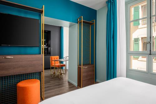 Executive Room