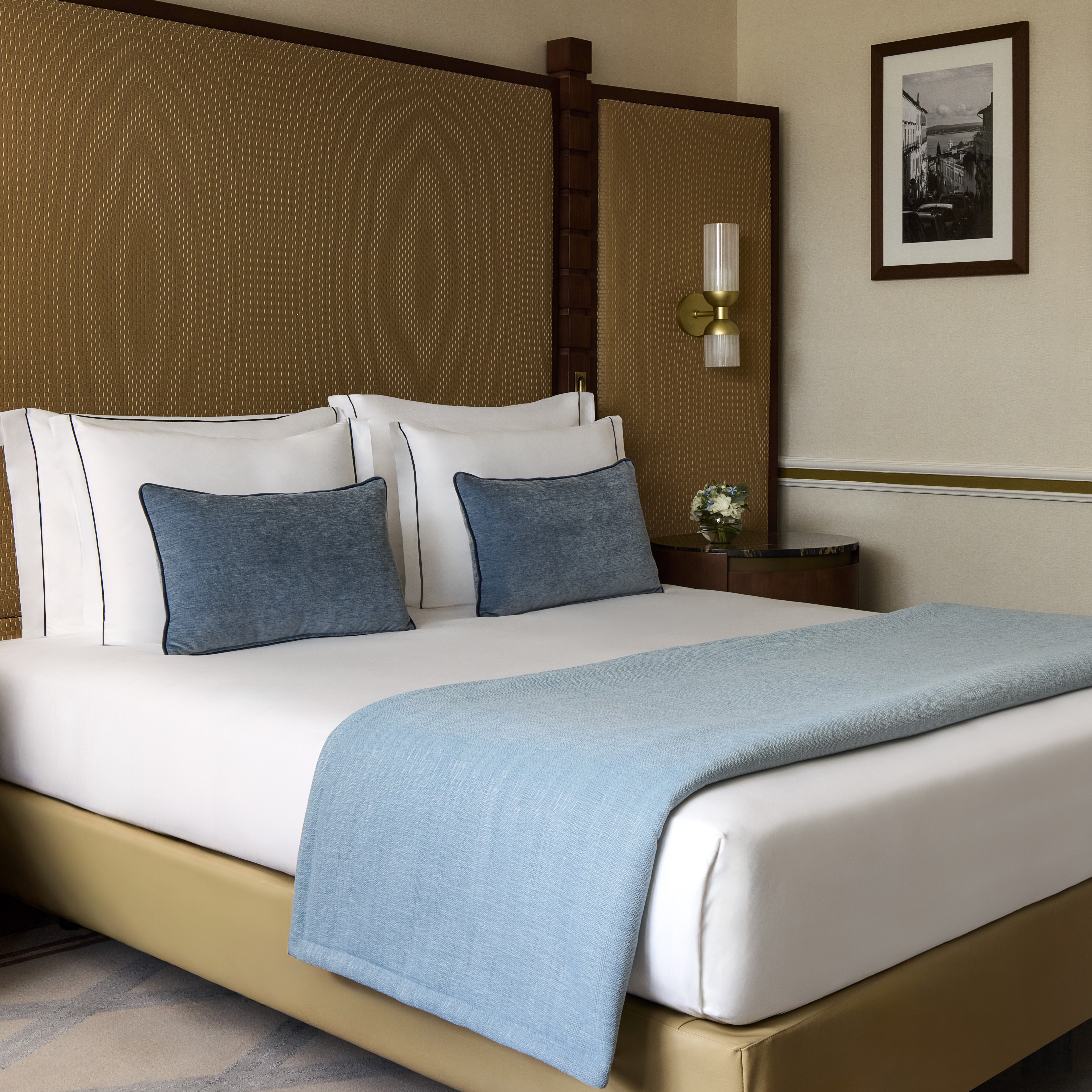 Deluxe Room Signature