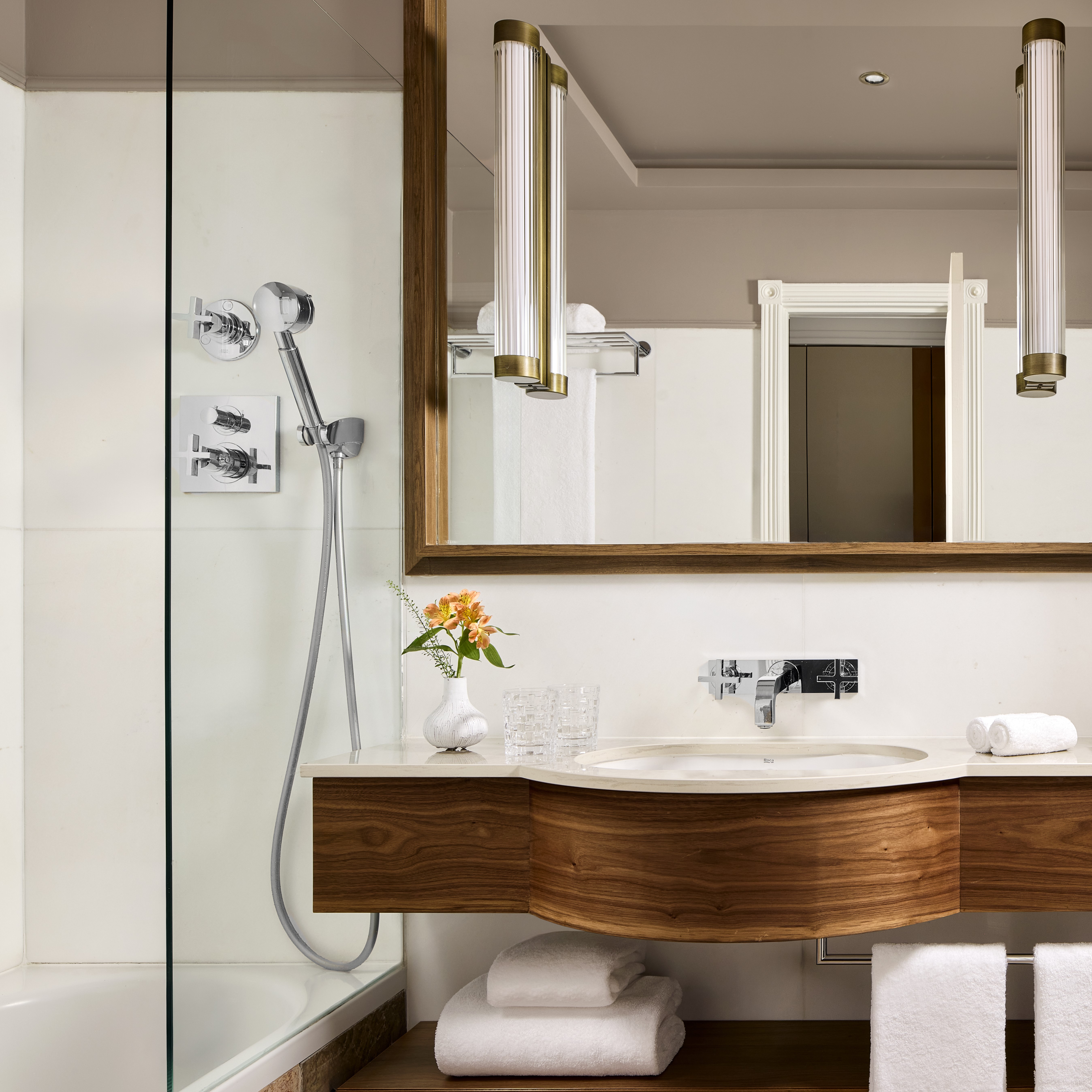 Deluxe Room Signature