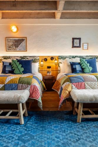 Deluxe Queen Room with Two Queen Beds
