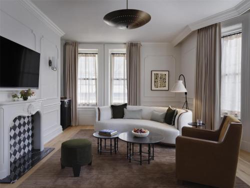 One Bedroom Corner Suite