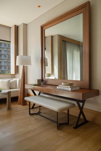 Rising Light Guestroom with Sea View