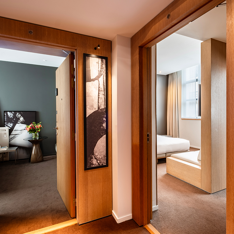 Connecting Family Rooms