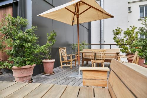 Family Room With Terrace