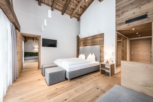 Suite with Sauna