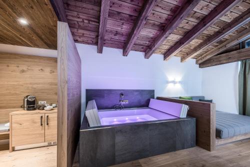 Suite with Sauna