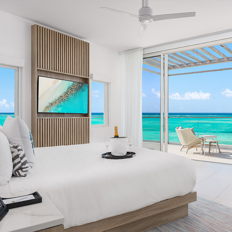 2 Bedroom Oceanfront Grand Suite