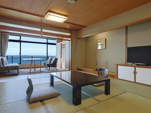 Japanese Style Room with Open-Air Onsen - Non-Smoking (8th-9th Floor)