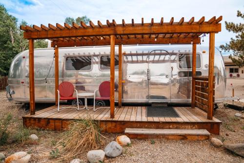 Francis Airstream 