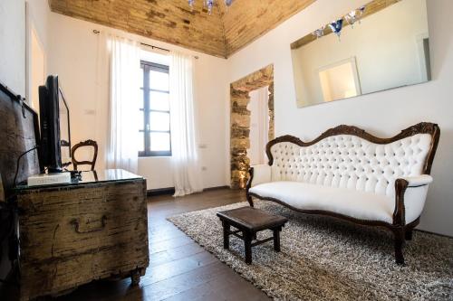 Suite with Mountain View - Main Building