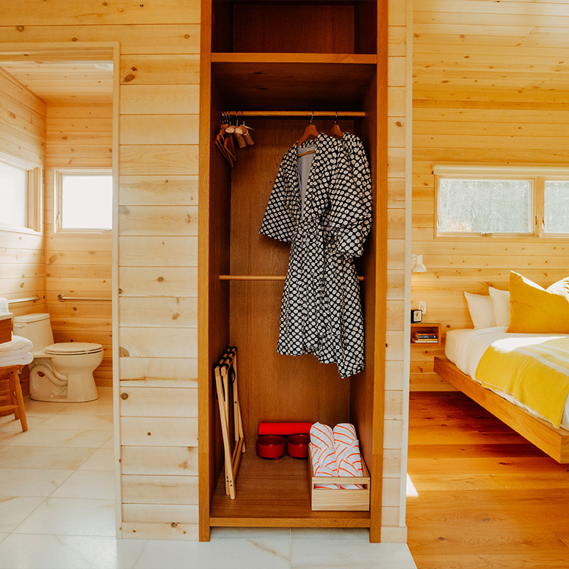 Accessible Knoll Cabin