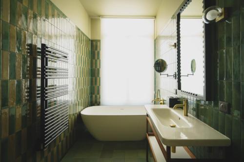 Standard Double Room with Bath and Balcony