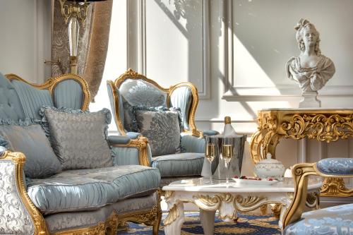 Presidential Suite