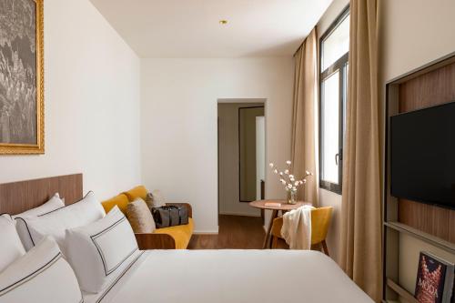 Superior Connected Rooms with Views (2 Adults + 2 Children)