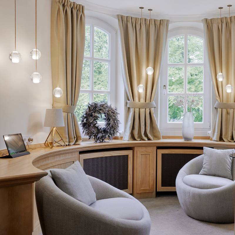 Wedding Tower Suite