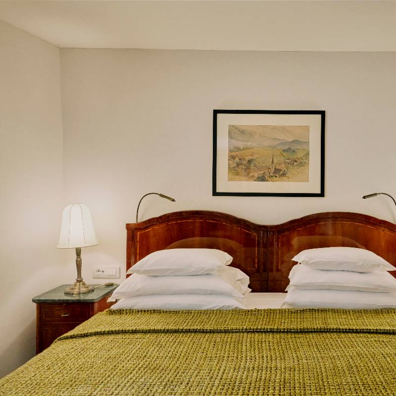 Laurin Suite 1910