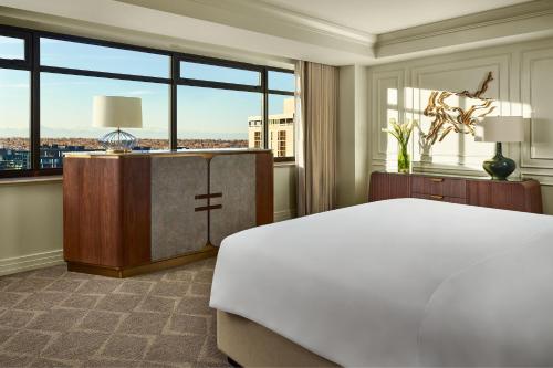 Newly Renovated Presidential Suite with King Bed and Sofa Bed