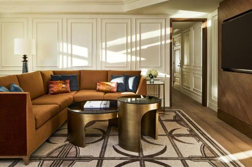 Three-Bedroom Suite - Club Lounge Access