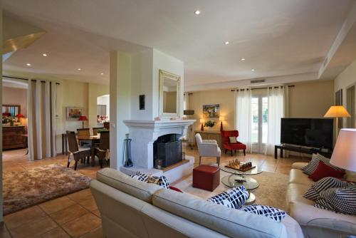 Villa With Private Pool