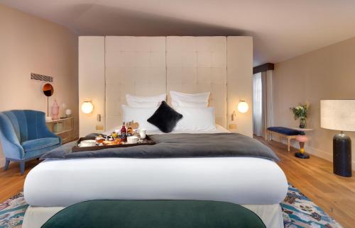 Suite with City View