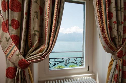Double Room with Lake View