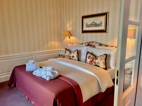 King Suite with Balcony