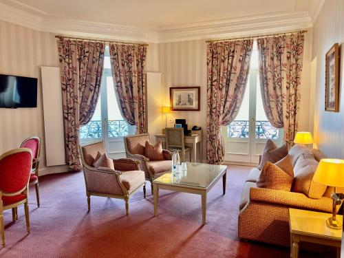 King Suite with Balcony