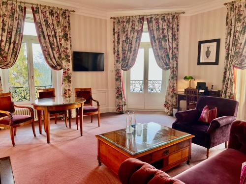 King Suite with Balcony