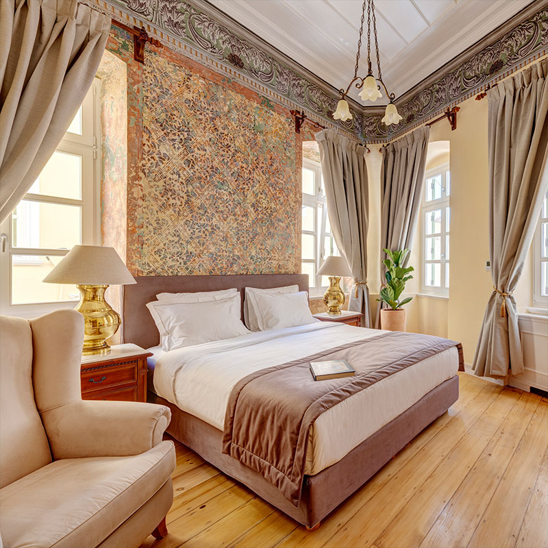 The Frescoes Suite