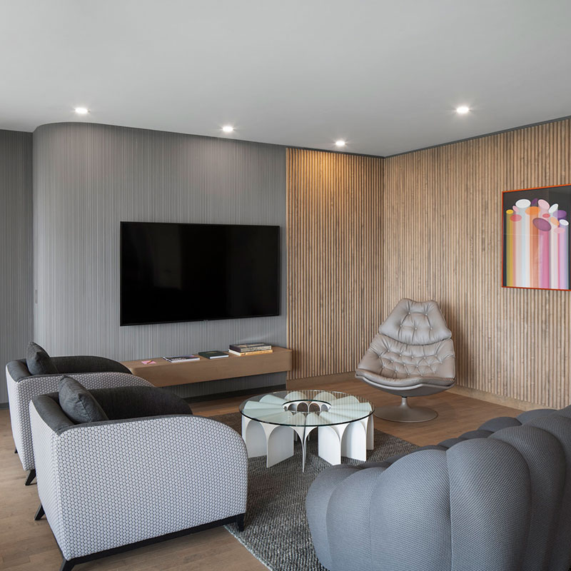 The Apartment | Suite