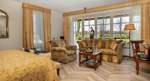 King Room with Garden View