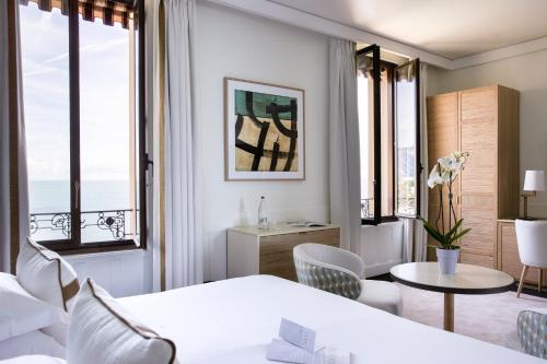Prestige Bay View Room