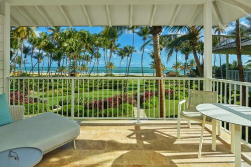 Oceanfront One Bedroom Suite with Balcony
