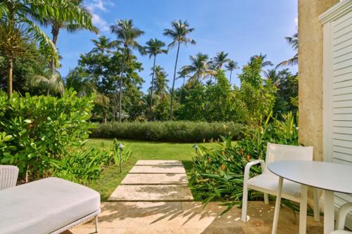 Oceanfront One Bedroom Accessible Suite