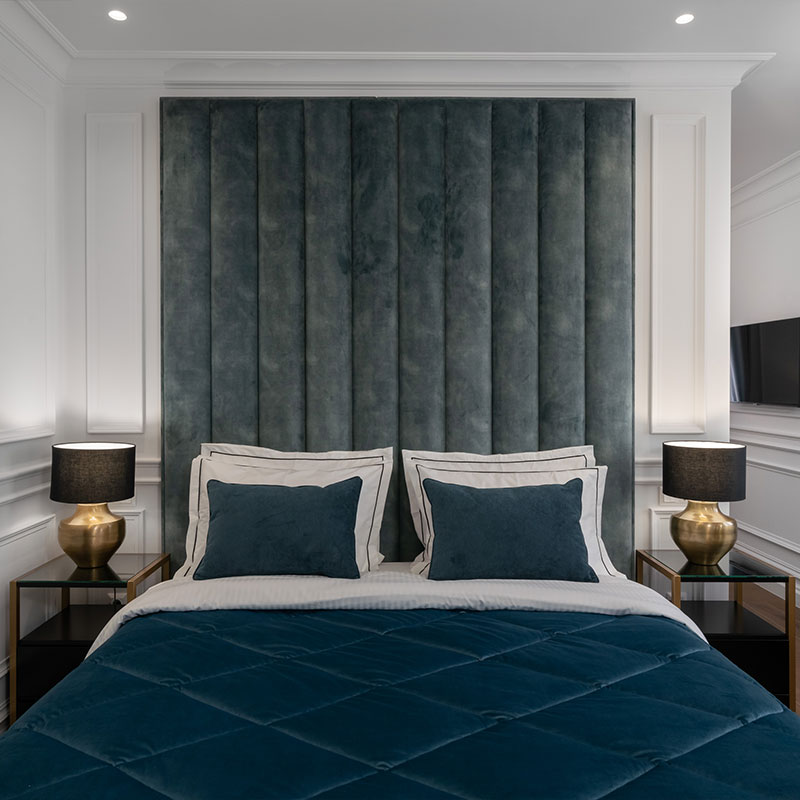 King Suite with Sundeck & Jacuzzi