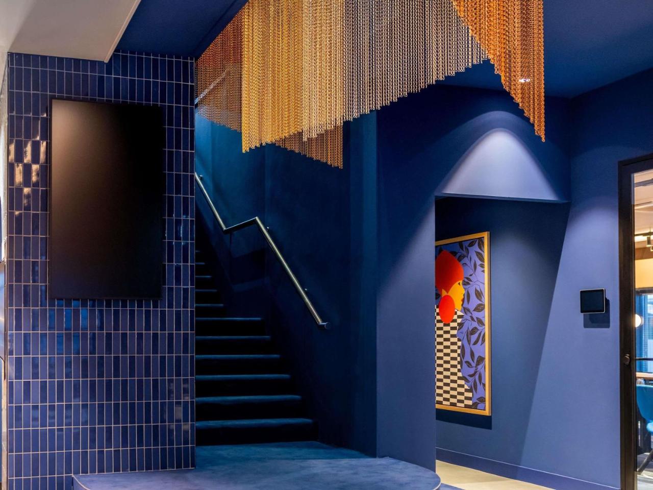 TRIBE Hotel Den Haag Centraal