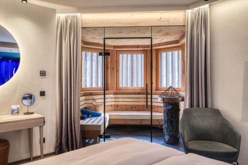 Suite with Sauna