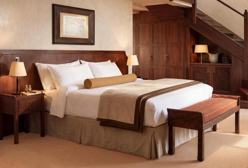Mezzanine Junior Suite