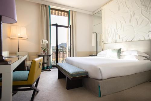 King Room with Balcony