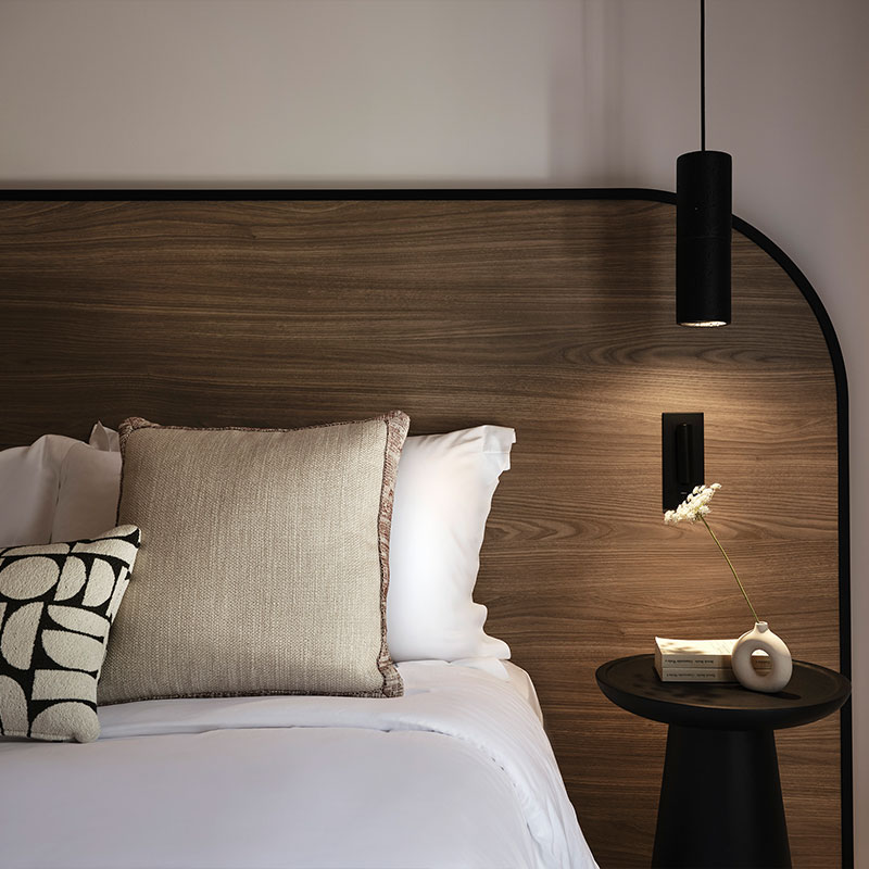 Open Plan Suite with Balcony 
