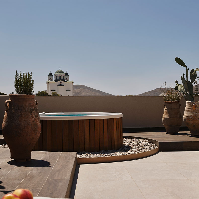 Penthouse Suite with Hot Tub 